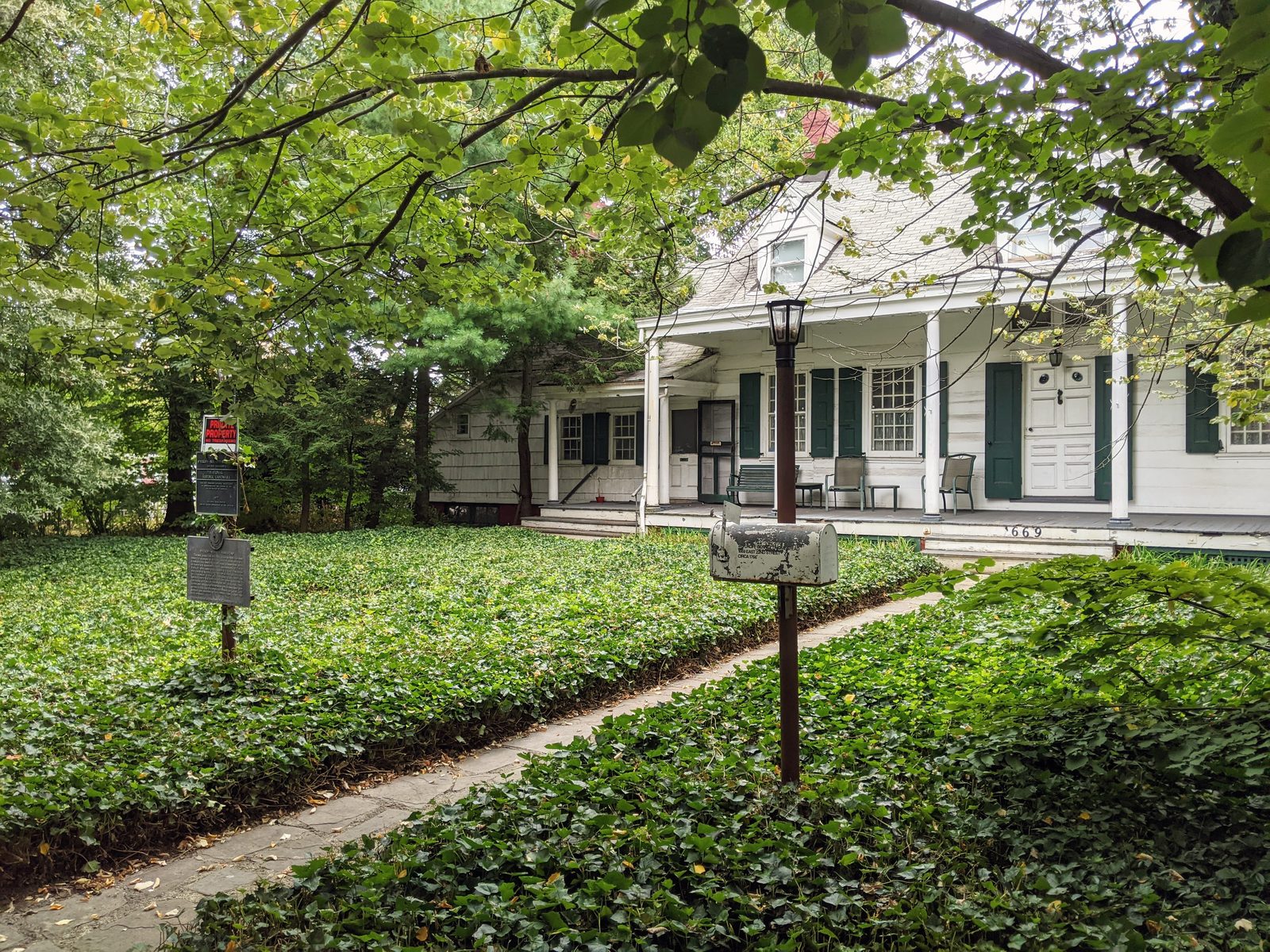 The Wyckoff-Bennett Homestead and its front walkway